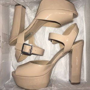 Steve Madden nude paten platforms